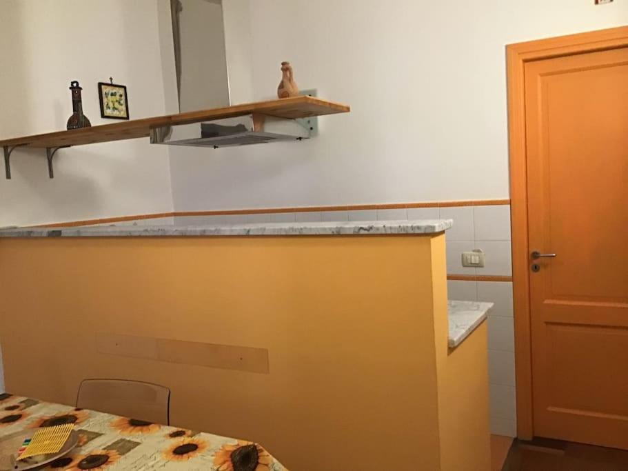 Appartamento Alessandro Al Porto Палермо Екстериор снимка